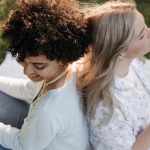 Quand l’amitié se teinte de jalousie : comprendre, apaiser et renforcer vos liens