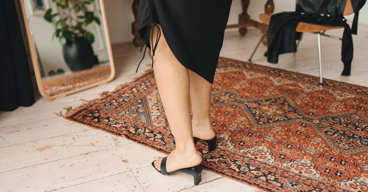 Élégance au quotidien : comment sublimer vos looks avec des petits talons