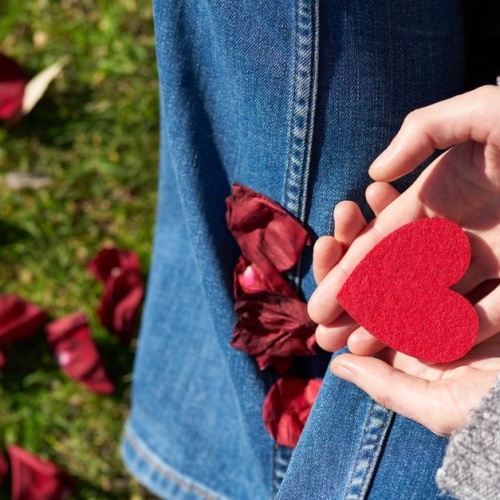Aimer ou contrôler ? Reconnaître la frontière entre passion et possession