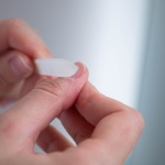Ongles ternes : 7 astuces simples pour leur redonner éclat et force